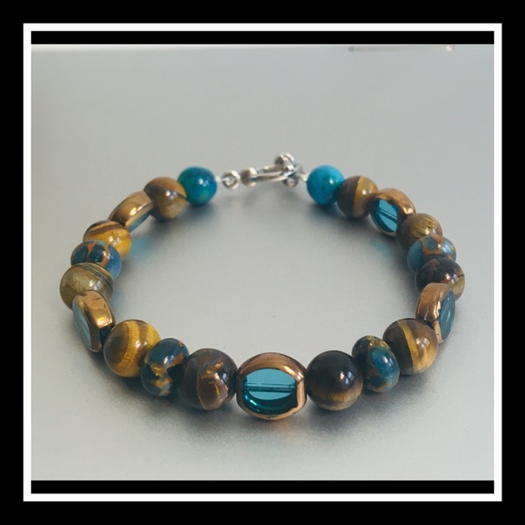 Brown Sugar Earrings and Bracelet Handmade Set - Picture 3 of 4